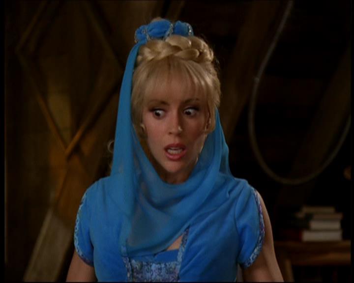 Charmed-Online-dot-615IDreamOfPhoebe0970.jpg