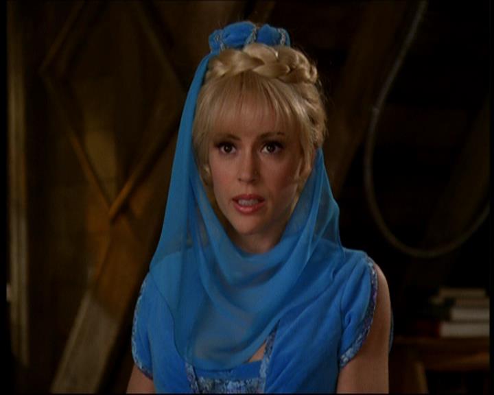 Charmed-Online-dot-615IDreamOfPhoebe0972.jpg