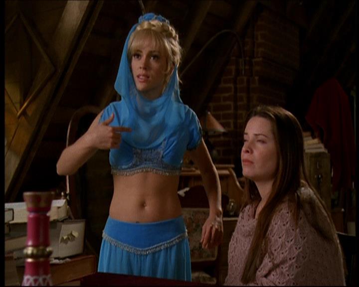 Charmed-Online-dot-615IDreamOfPhoebe0991.jpg