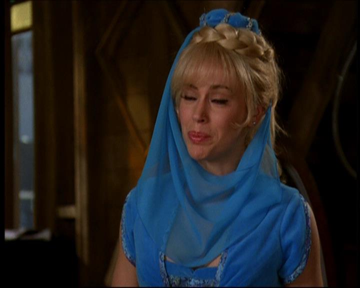 Charmed-Online-dot-615IDreamOfPhoebe1018.jpg