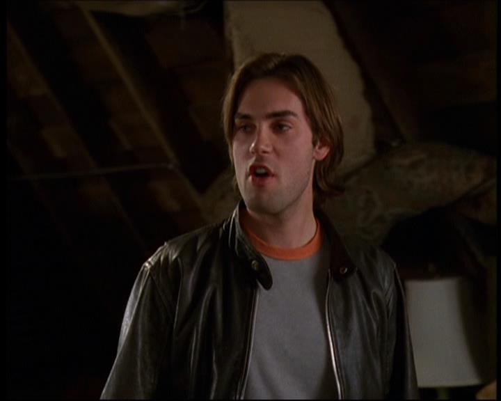 Charmed-Online-dot-615IDreamOfPhoebe1033.jpg