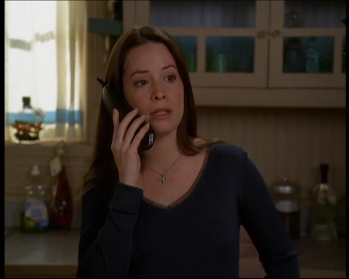 Charmed-Online-dot-615IDreamOfPhoebe1084.jpg