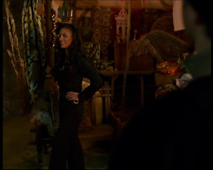 Charmed-Online-dot-615IDreamOfPhoebe1175.jpg