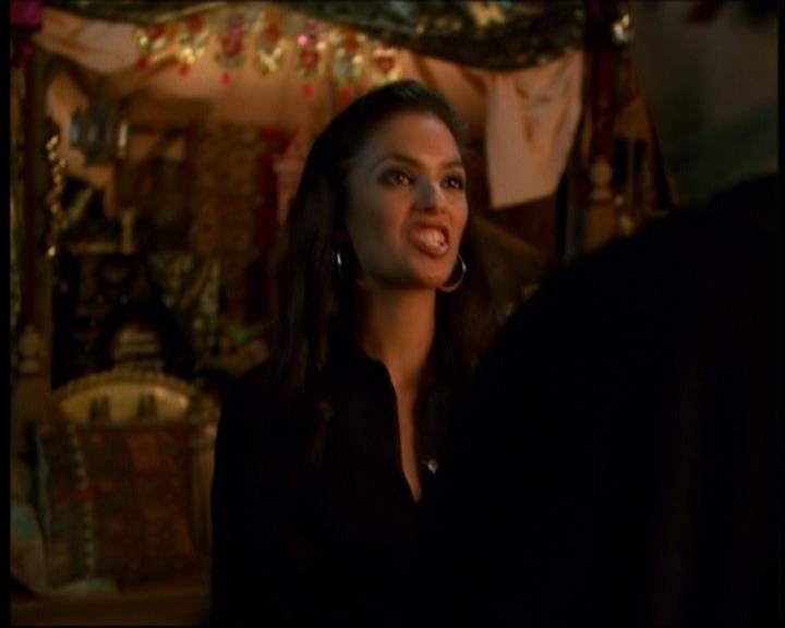 Charmed-Online-dot-615IDreamOfPhoebe1192.jpg