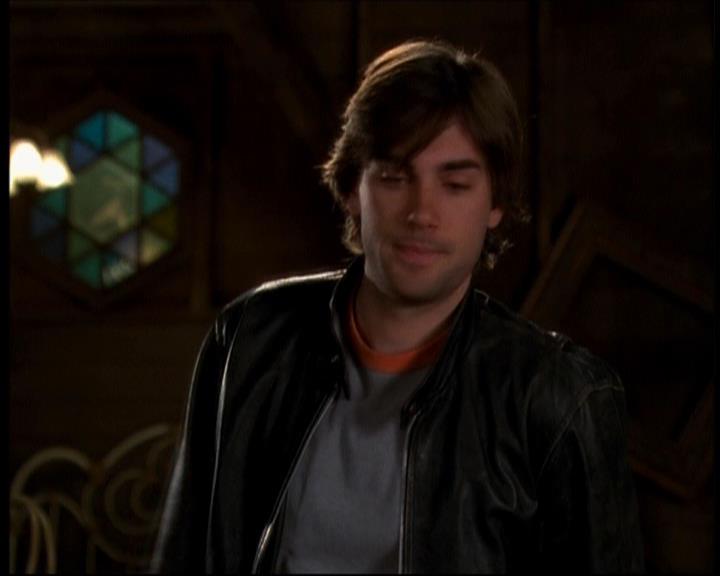 Charmed-Online-dot-615IDreamOfPhoebe1241.jpg