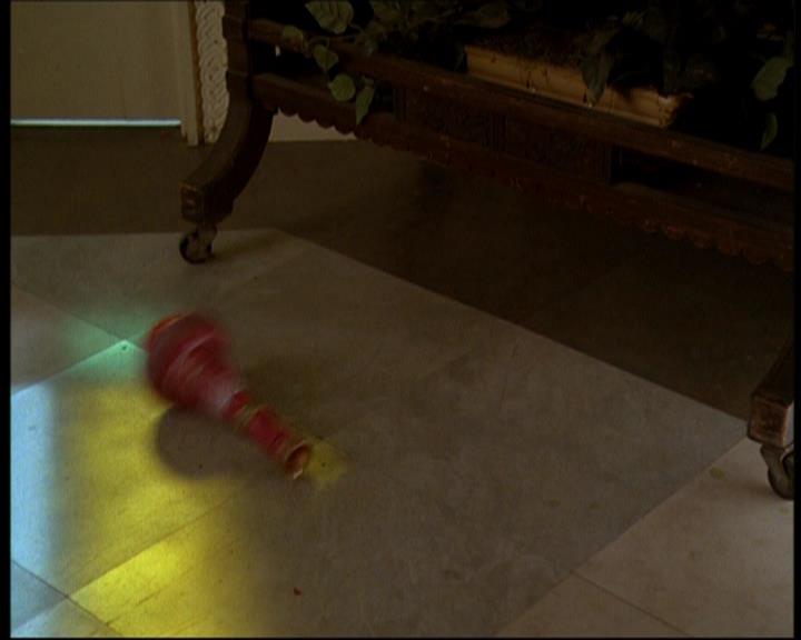 Charmed-Online-dot-615IDreamOfPhoebe1484.jpg