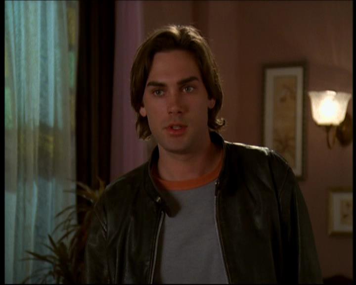 Charmed-Online-dot-615IDreamOfPhoebe1589.jpg