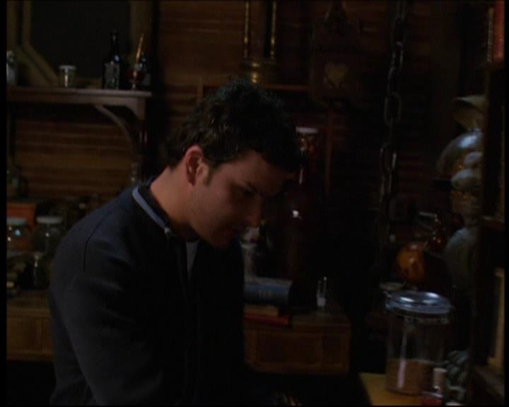 Charmed-Online-dot-615IDreamOfPhoebe1703.jpg