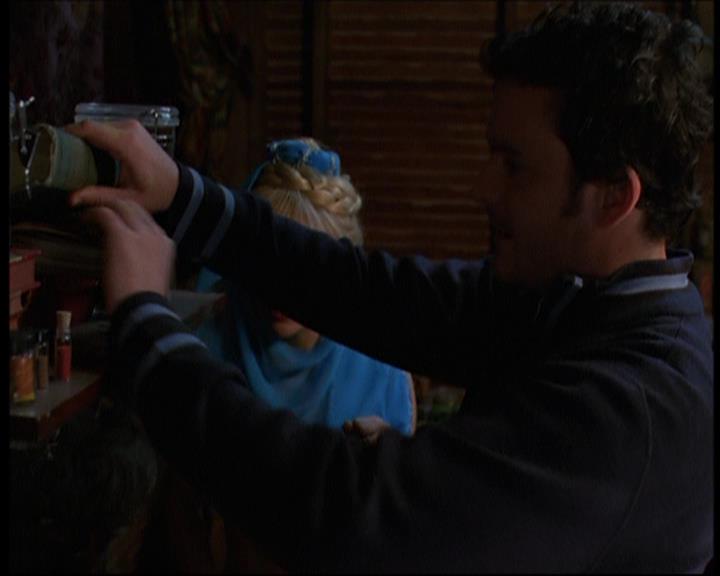 Charmed-Online-dot-615IDreamOfPhoebe1724.jpg