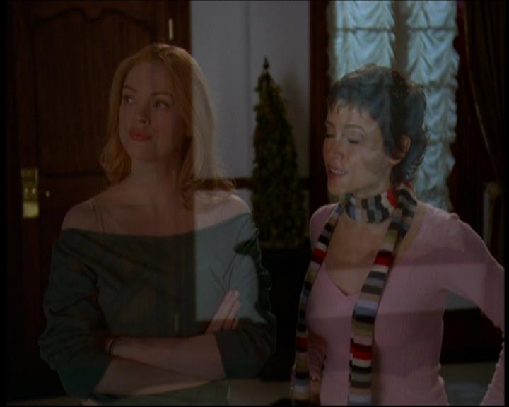 Charmed-Online-dot-615IDreamOfPhoebe1937.jpg