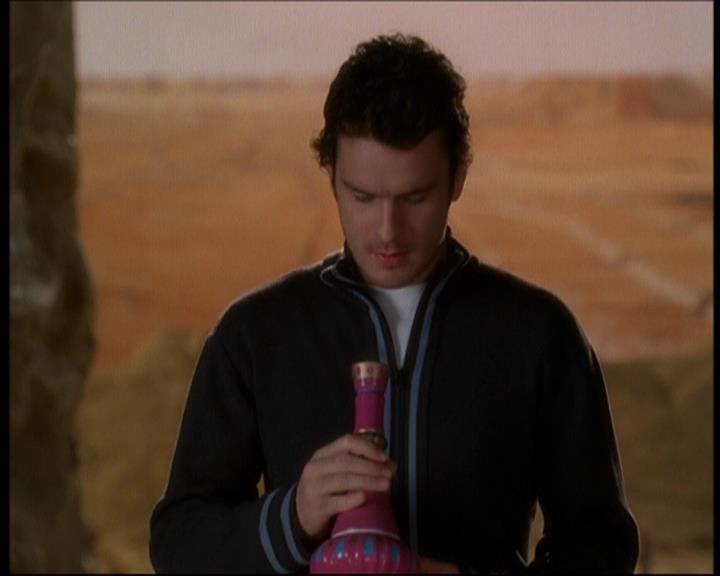 Charmed-Online-dot-615IDreamOfPhoebe2051.jpg