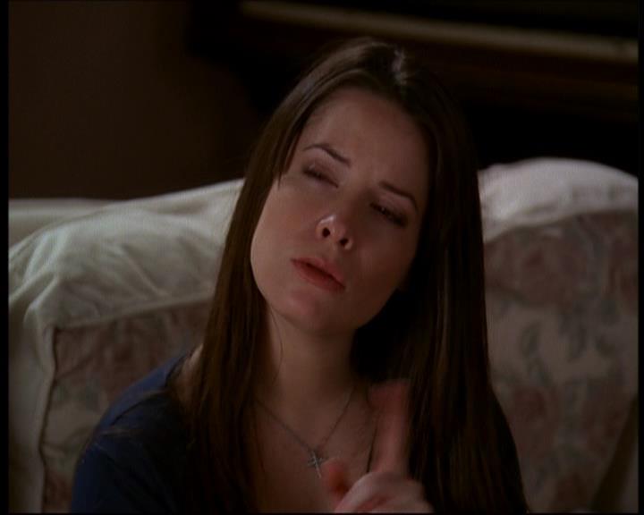 Charmed-Online-dot-615IDreamOfPhoebe2290.jpg