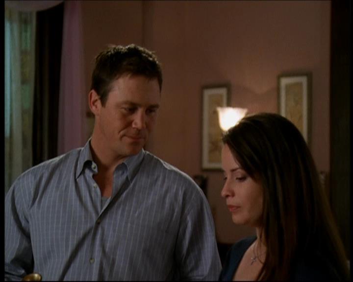Charmed-Online-dot-615IDreamOfPhoebe2320.jpg