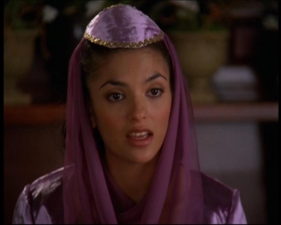 Charmed-Online-dot-615IDreamOfPhoebe0500.jpg