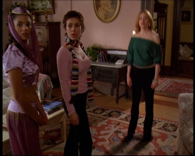 Charmed-Online-dot-615IDreamOfPhoebe0517.jpg