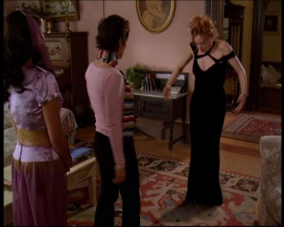 Charmed-Online-dot-615IDreamOfPhoebe0518.jpg