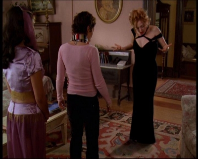 Charmed-Online-dot-615IDreamOfPhoebe0519.jpg