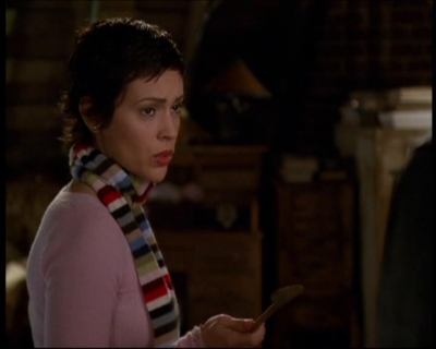 Charmed-Online-dot-615IDreamOfPhoebe0846.jpg