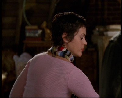 Charmed-Online-dot-615IDreamOfPhoebe0848.jpg