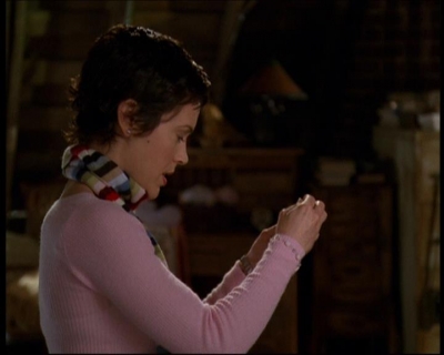 Charmed-Online-dot-615IDreamOfPhoebe0862.jpg