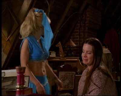 Charmed-Online-dot-615IDreamOfPhoebe0952.jpg