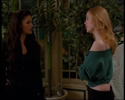 Charmed-Online-dot-615IDreamOfPhoebe1551.jpg