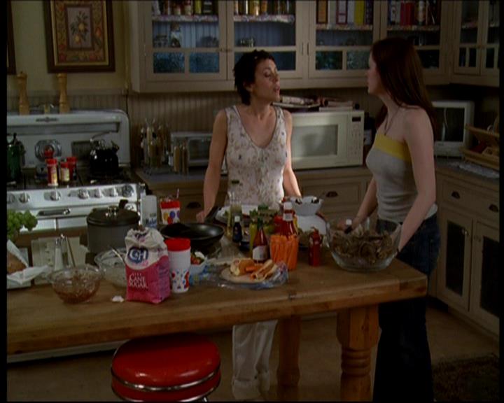 Charmed-Online-dot-616TheCourtshipOfWyattsFather0136.jpg