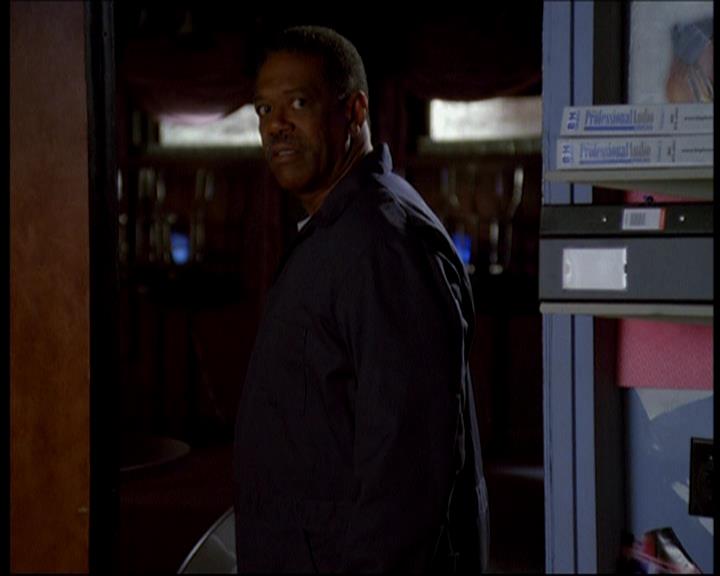 Charmed-Online-dot-616TheCourtshipOfWyattsFather0627.jpg