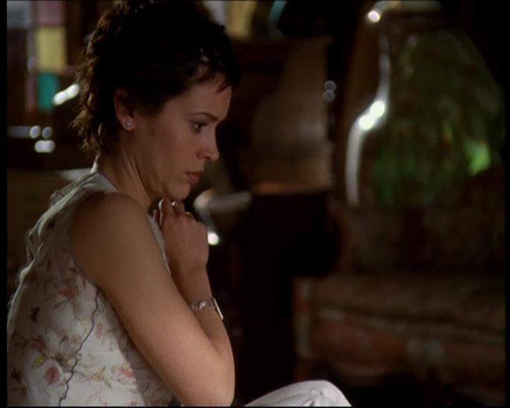 Charmed-Online-dot-616TheCourtshipOfWyattsFather0727.jpg