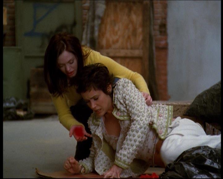 Charmed-Online-dot-616TheCourtshipOfWyattsFather0833.jpg