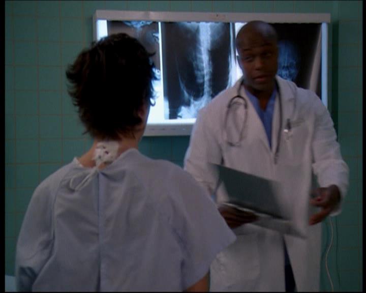 Charmed-Online-dot-616TheCourtshipOfWyattsFather1016.jpg Charmed-Online-dot-616TheCourtshipOfWyattsFather1016.jpg