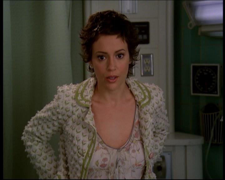 Charmed-Online-dot-616TheCourtshipOfWyattsFather1048.jpg