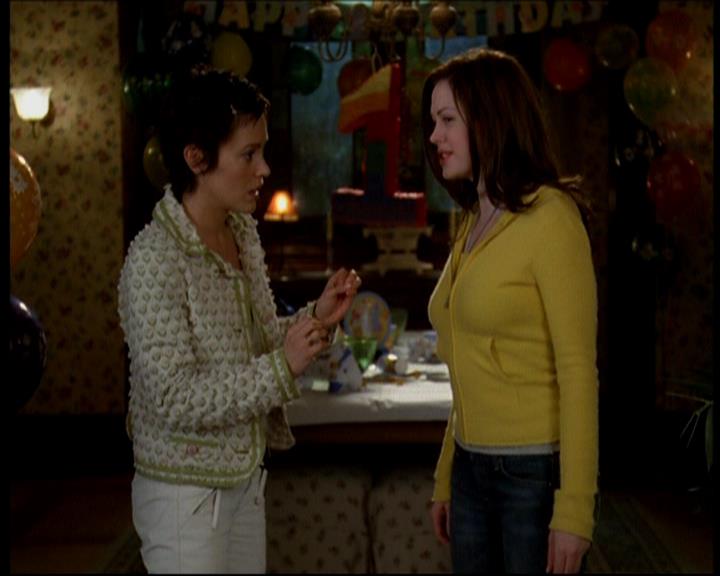 Charmed-Online-dot-616TheCourtshipOfWyattsFather1214.jpg
