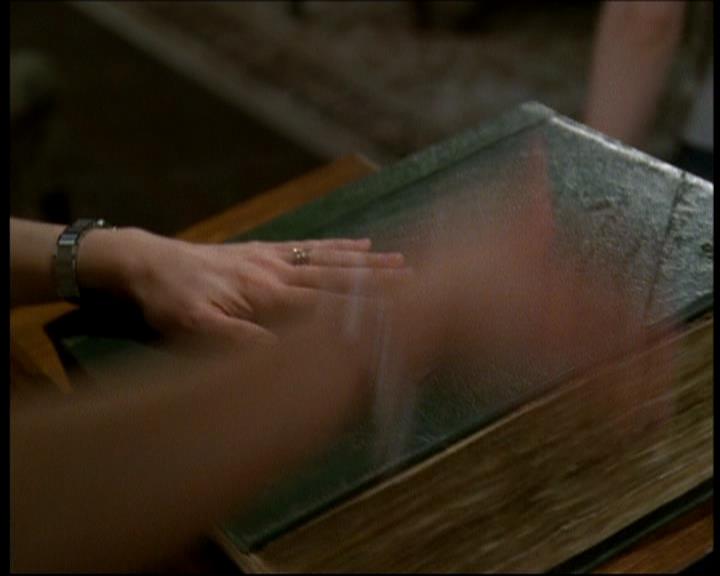 Charmed-Online-dot-616TheCourtshipOfWyattsFather1238.jpg