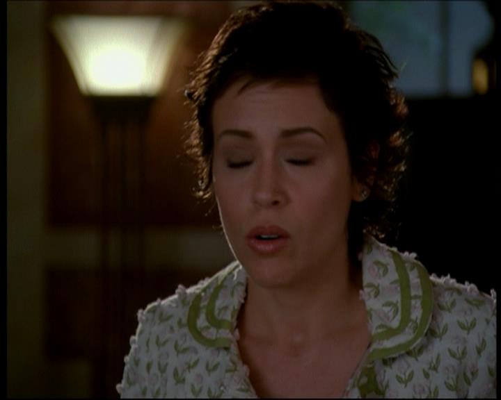 Charmed-Online-dot-616TheCourtshipOfWyattsFather1781.jpg