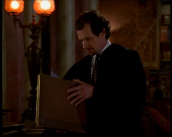 Charmed-Online-dot-616TheCourtshipOfWyattsFather1821.jpg