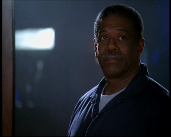 Charmed-Online-dot-616TheCourtshipOfWyattsFather2114.jpg Charmed-Online-dot-616TheCourtshipOfWyattsFather2114.jpg