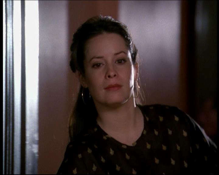 Charmed-Online-dot-616TheCourtshipOfWyattsFather2167.jpg