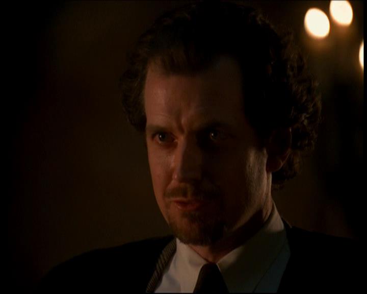 Charmed-Online-dot-616TheCourtshipOfWyattsFather2337.jpg