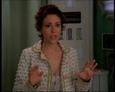 Charmed-Online-dot-616TheCourtshipOfWyattsFather1034.jpg