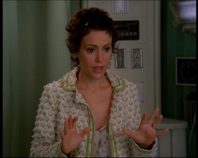 Charmed-Online-dot-616TheCourtshipOfWyattsFather1036.jpg