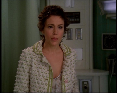 Charmed-Online-dot-616TheCourtshipOfWyattsFather1039.jpg