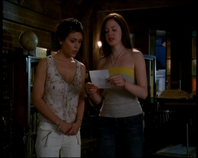 Charmed-Online-dot-616TheCourtshipOfWyattsFather1554.jpg