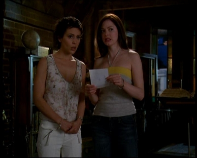 Charmed-Online-dot-616TheCourtshipOfWyattsFather1559.jpg