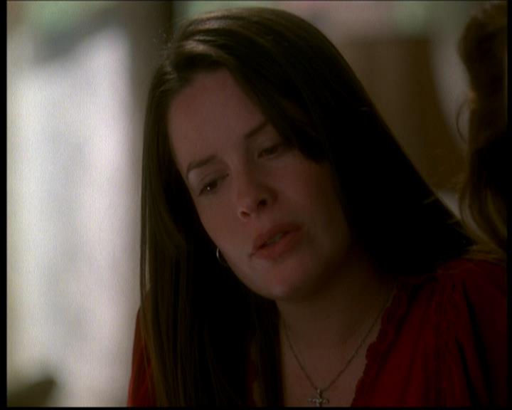 Charmed-Online-dot-617HydeSchoolReunion0035.jpg Charmed-Online-dot-617HydeSchoolReunion0035.jpg