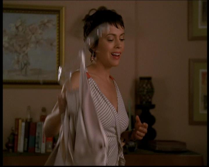 Charmed-Online-dot-617HydeSchoolReunion0167.jpg Charmed-Online-dot-617HydeSchoolReunion0167.jpg