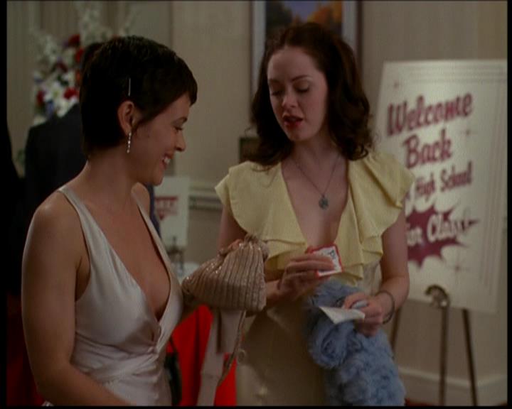 Charmed-Online-dot-617HydeSchoolReunion0442.jpg