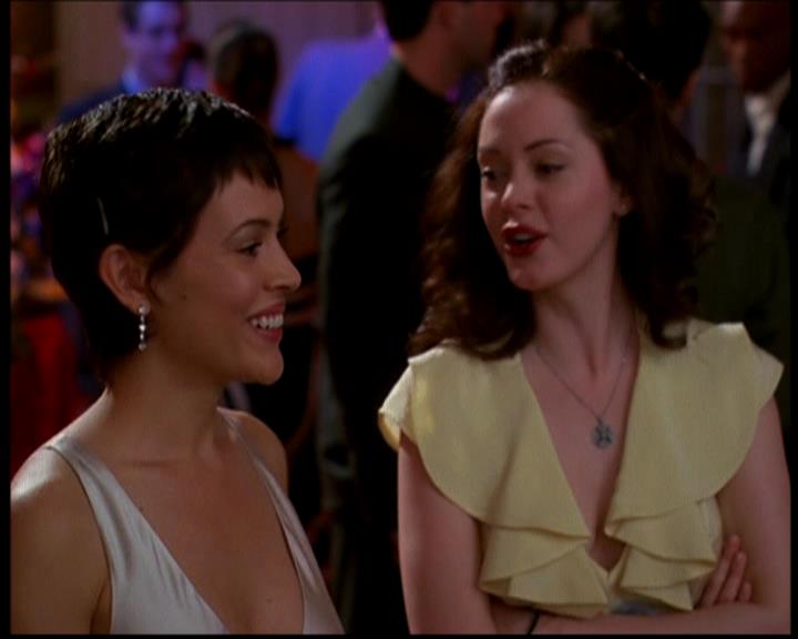 Charmed-Online-dot-617HydeSchoolReunion0549.jpg