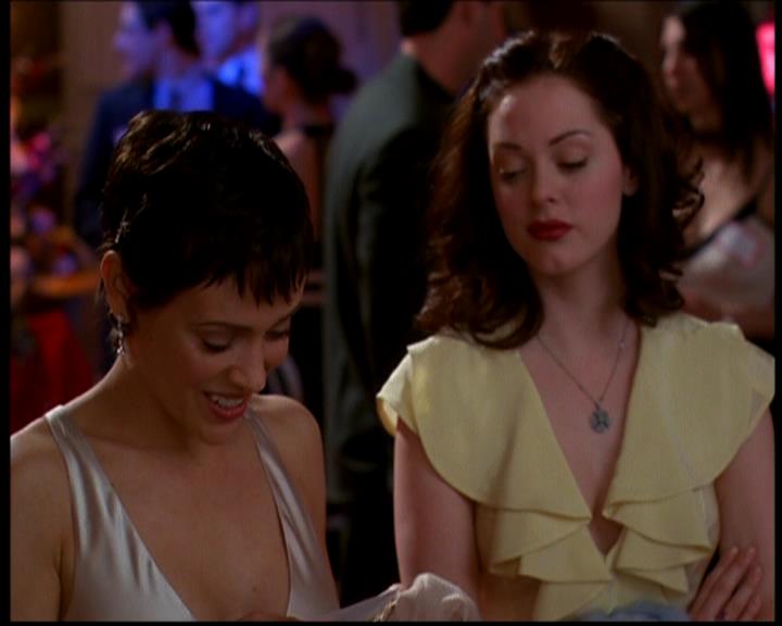 Charmed-Online-dot-617HydeSchoolReunion0568.jpg