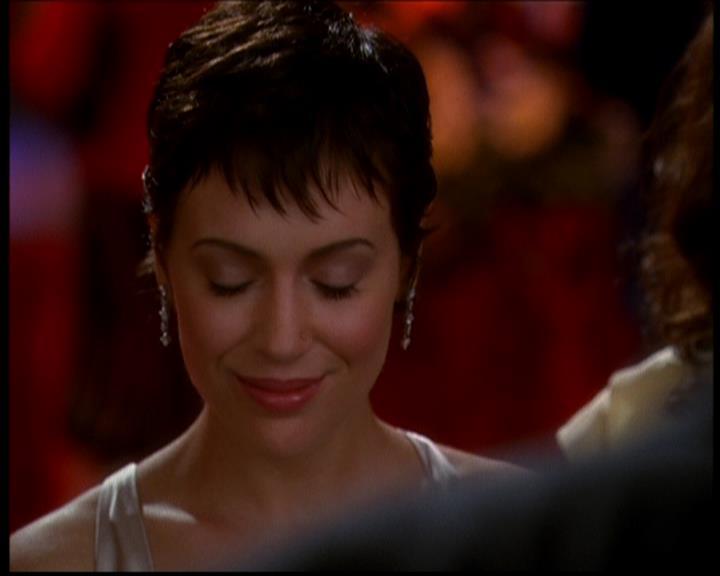 Charmed-Online-dot-617HydeSchoolReunion0586.jpg